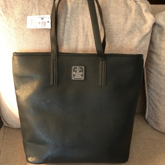 Loungefly  Disney Nmbc Jack Skellington & Sally Black Faux tote bag - Picture 2 of 4